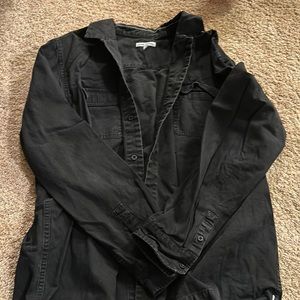 Banks Journal black button down